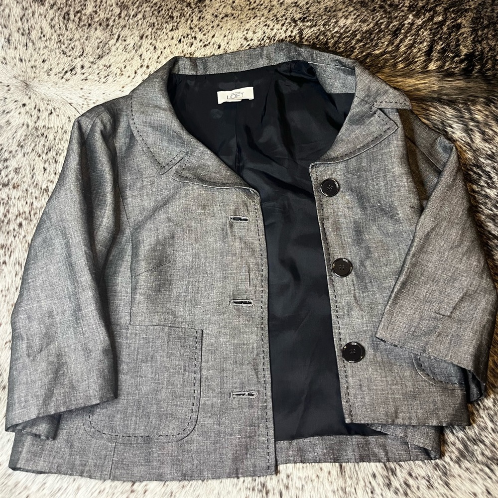 Ann Taylor Loft, silver jacket size 4